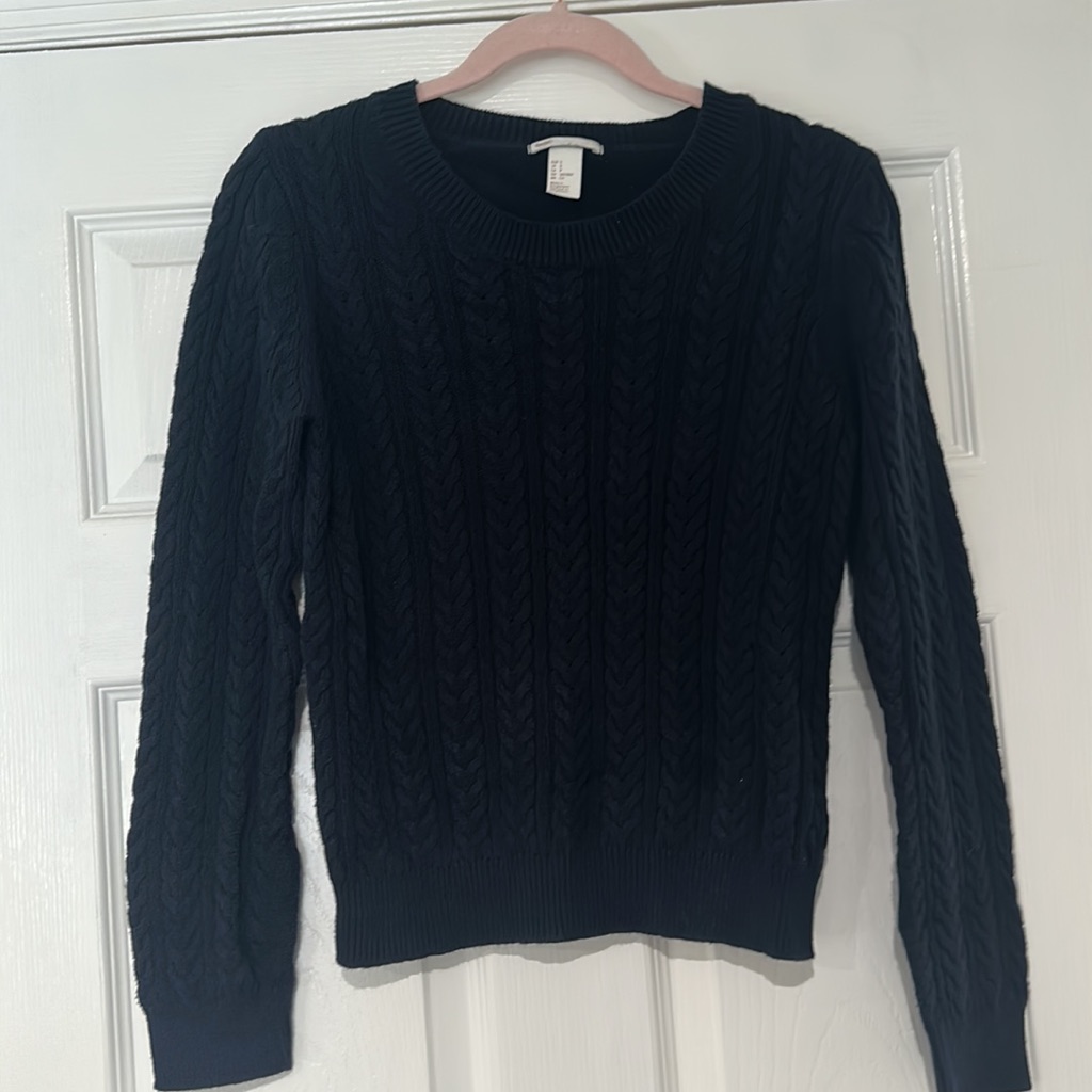 Navy Basic Sweater, Size S